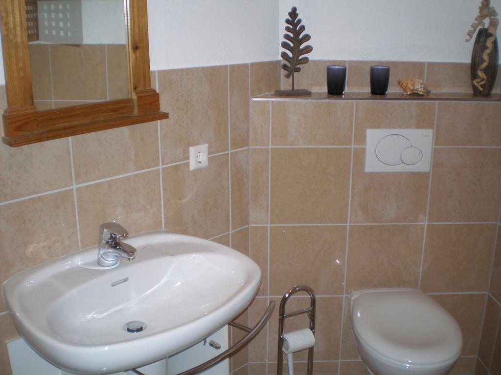 Cafe Klering Apartment Briedern Bagian luar foto