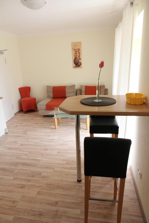 Cafe Klering Apartment Briedern Bagian luar foto