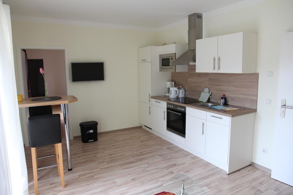 Cafe Klering Apartment Briedern Bagian luar foto