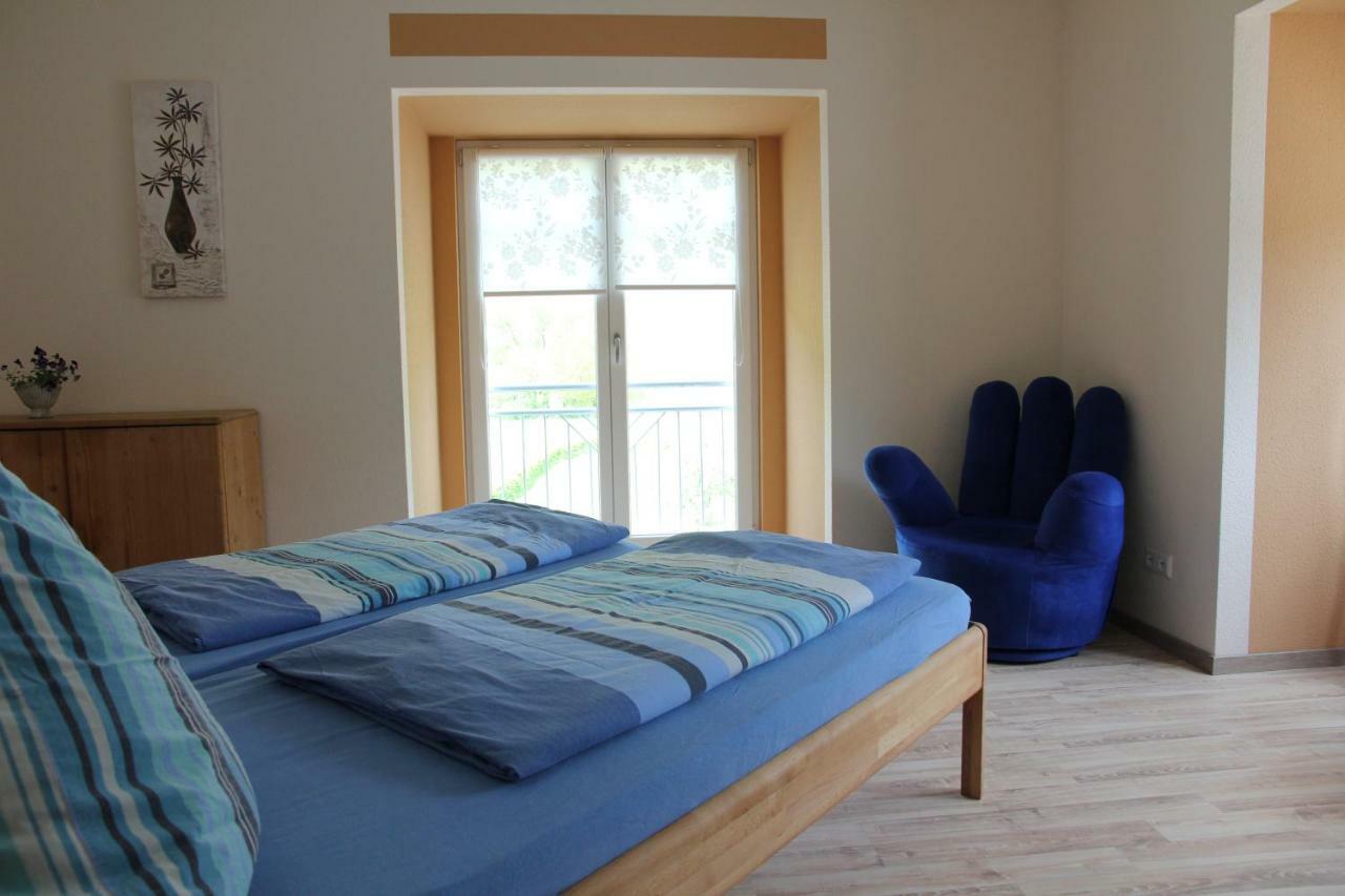 Cafe Klering Apartment Briedern Bagian luar foto